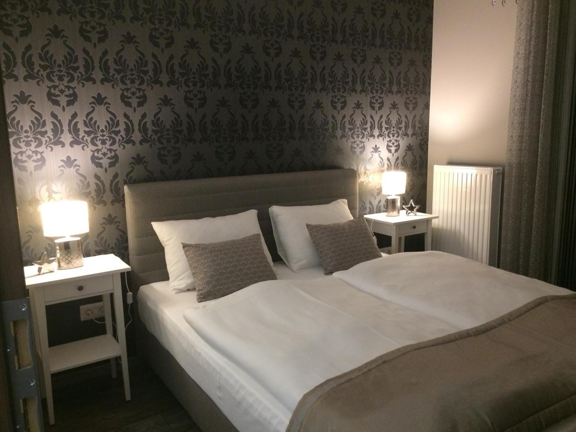 Orient Suite Sárvár Екстериор снимка