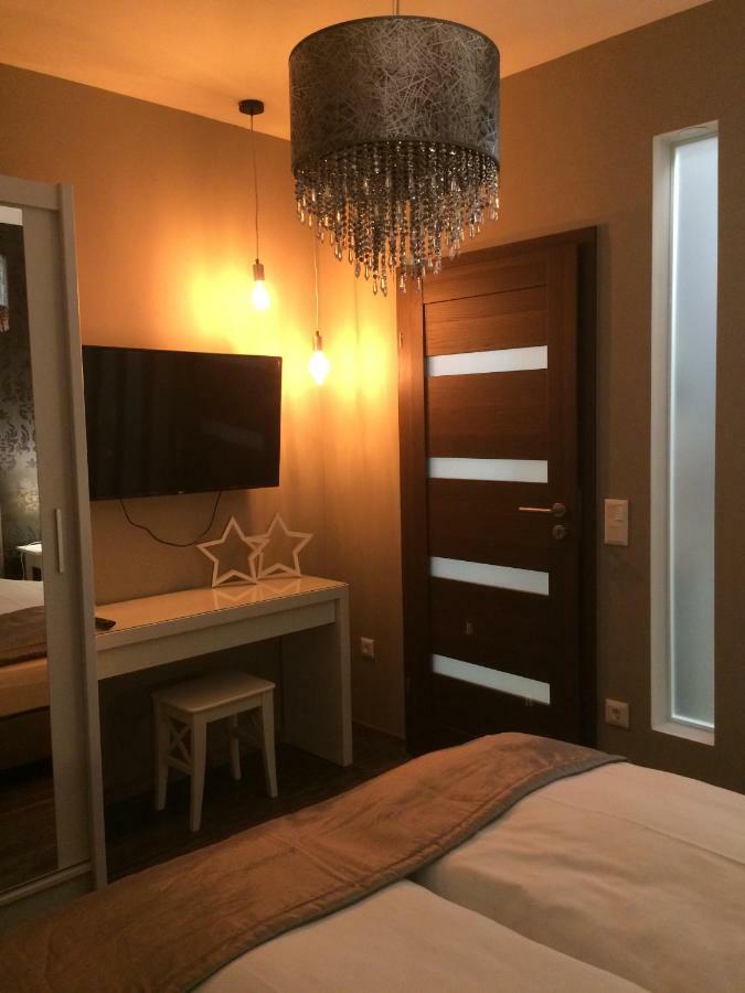 Orient Suite Sárvár Екстериор снимка